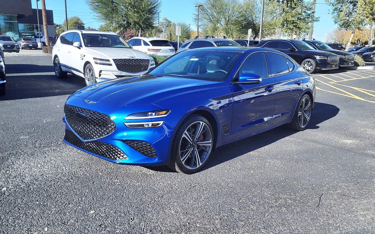 Genesis G70